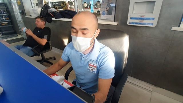 Очередная замена масла. Гибридные будни toyota corolla fielder hybrid смотреть онлайн