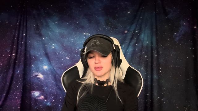 THIS EMOTIONALLY UNAVAILABLE PLAYER IS ADDICTED TO YOUR HEALING ENERGY смотреть онлайн