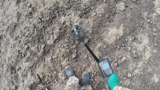 Находки на месте исчезнувшего поселения!!! смотреть онлайн