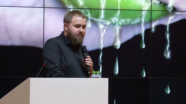 SberTalk. 14 минут // Wylsacom — о том, как смартфоны превратились в холодильники смотреть онлайн