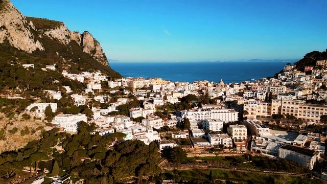 Top 7 Spots to visit at the Amalfi Coast and Capri (Italy) [4K] смотреть онлайн
