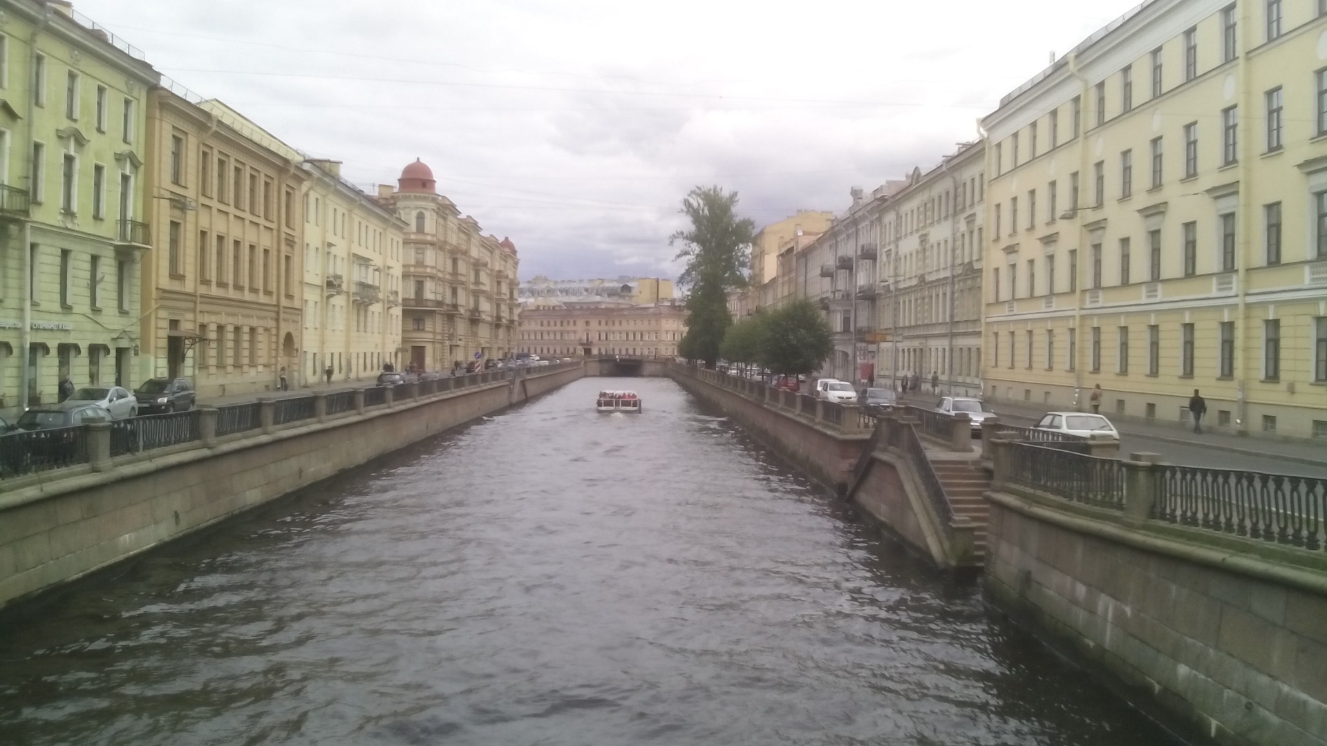 Питер , август 2017 года. смотреть онлайн