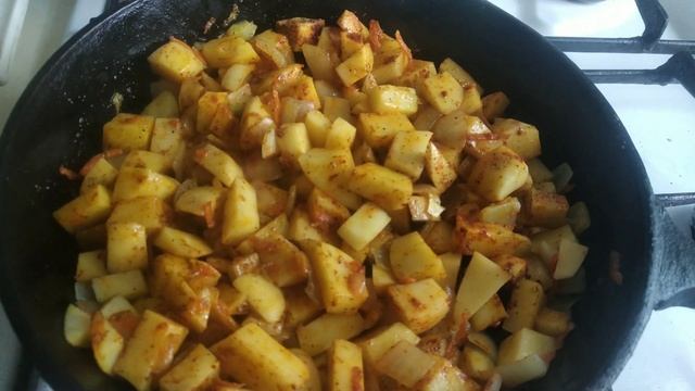 Картошка с тушенкой смотреть онлайн