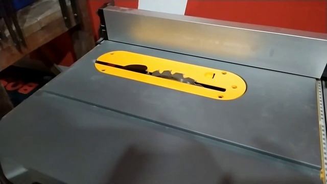 Сравнение циркулярных дисков DEWALT. смотреть онлайн