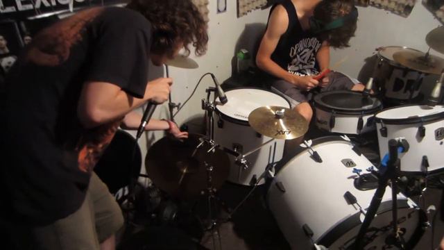 Jarrett breaking his cymbal stand смотреть онлайн