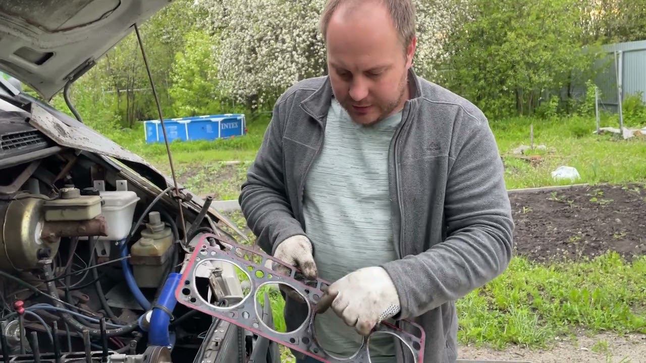 Пробило прокладку ГБЦ на ГАЗЕЛИ. Тосол пошел в цилиндр. Причины. смотреть онлайн