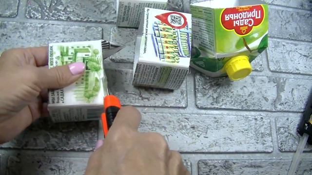 Два органайзера для мелочей из коробок пэт бутылки и фоамирана .Переделка мусора в полезную вещь . смотреть онлайн