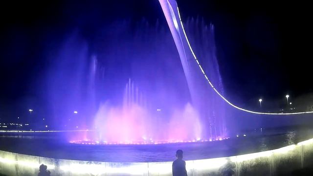 Поющий фонтан в Адлере (Сочи) Олимпийский Парк (Мелодия 10) смотреть онлайн