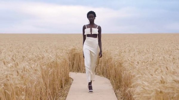 JACQUEMUS. IN THE COUNTRYSIDE! MOODBOARD WHEAT IN FASHION By Loic Prigent