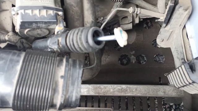 Как избавиться от скрипа при нажатии на педаль сцепления, на Peugeot 407? Одно из решений. смотреть онлайн