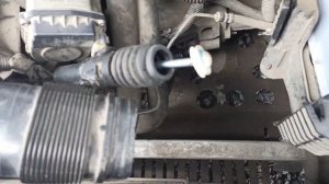 Как избавиться от скрипа при нажатии на педаль сцепления, на Peugeot 407? Одно из решений.