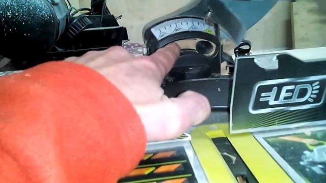 Торцовка RYOBI EMS254L смотреть онлайн