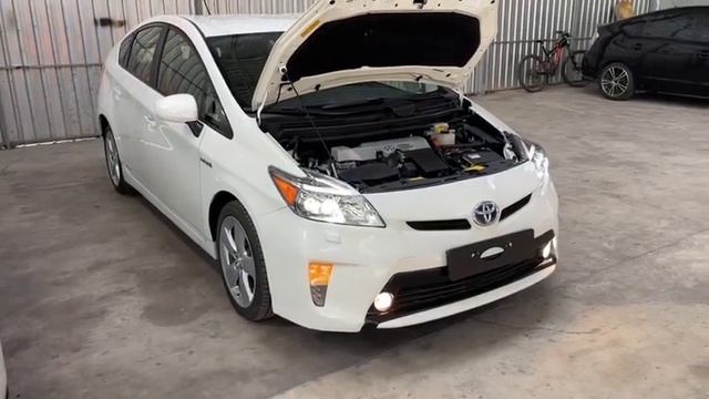 Toyota Prius Hybrid 2014 Option5 នឹង Toyota Prius V 2012 Option5 ទើបតែចូលឃ្លាំងថ្មីៗ смотреть онлайн