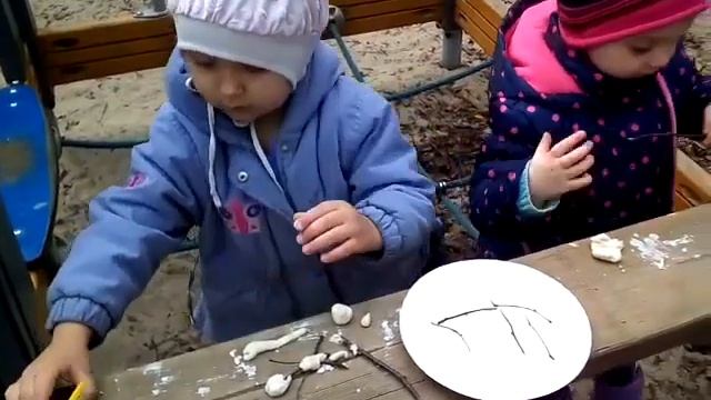 Соня печет пирожки смотреть онлайн