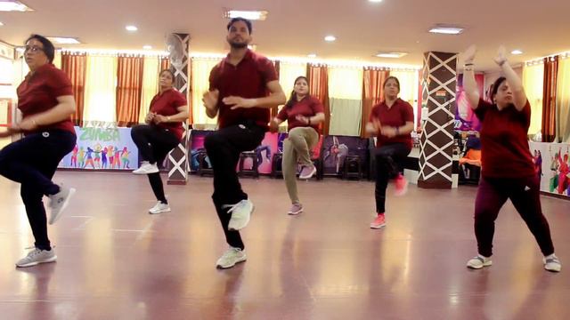 Zumba Class | Aerobics | daily Exercises | Weight lose Workout | 3-5 kg Weight lose For 7 days смотреть онлайн