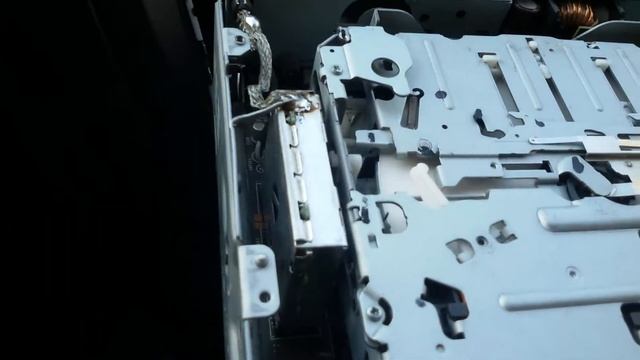 Не читает диски. смотреть онлайн