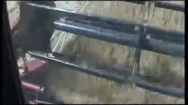 Зерноуборочный комбайн КЗС 812 - ПАЛЕССЕ GS812 смотреть онлайн