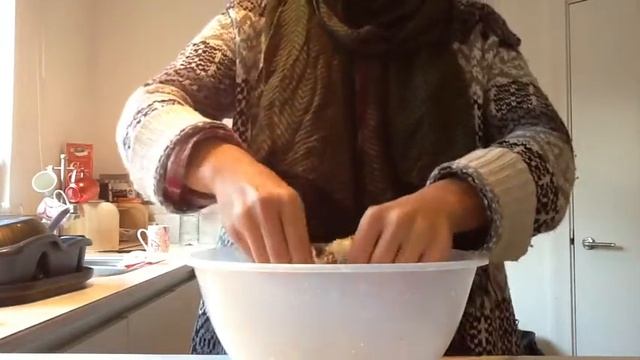 East End Gardener: Birdcake Recipe смотреть онлайн