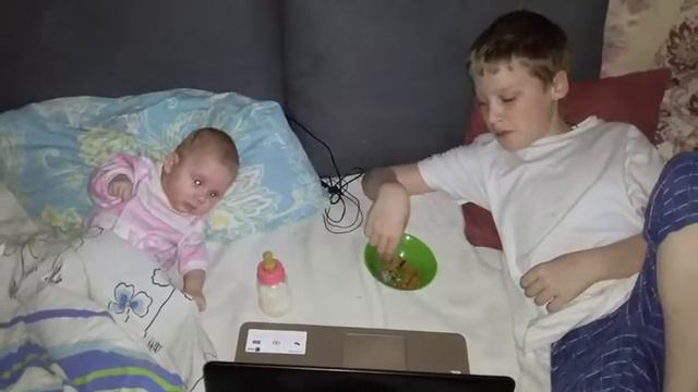 фото 6 месяцев смотреть онлайн