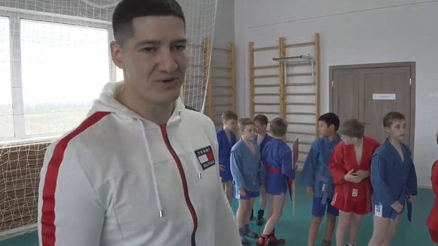 Обзор соревнований по Самбо в Сосновоборске 16.05.2018 смотреть онлайн
