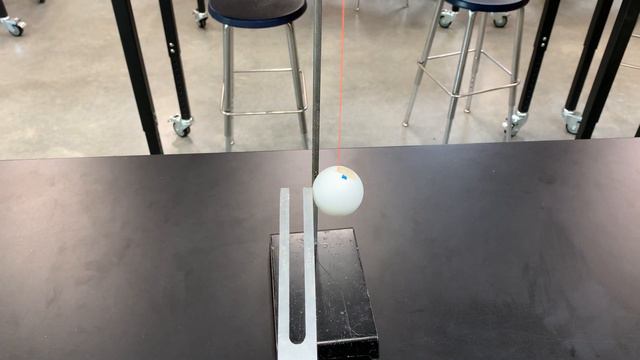 Ping Pong Ball vs Tuning Fork - Another Sound Wave Demo смотреть онлайн