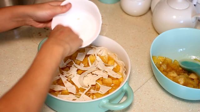 Нежнейший яблочный пирог из яблок и лаваша. смотреть онлайн