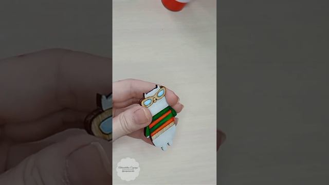 Как из деревянной заготовки сделать красивый значок #своимируками смотреть онлайн