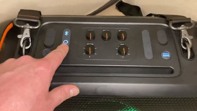 JBL Partybox on the go Обзор после недели использования и честное мнение смотреть онлайн