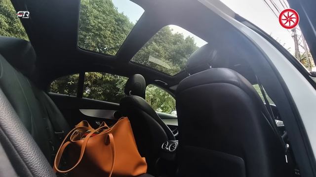 Laiba Khan Lodhi (@lkvlogs358 ) | Mercedes W205 C-Class | Owner Review | PakWheels смотреть онлайн