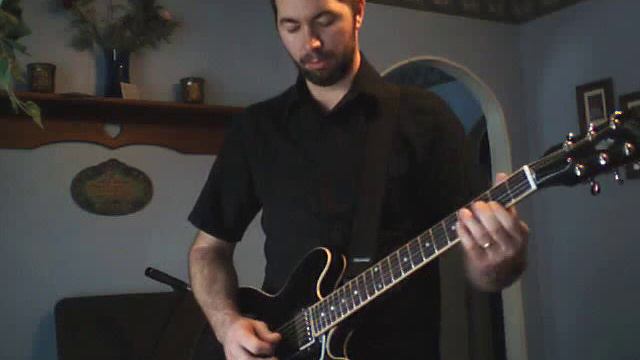 Gibson ES-335 Dot w/ Analog Delay & Clyde Wah смотреть онлайн