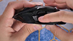 Razer Basilisk V3 Pro Vs Logitech G502 X Lightspeed and Plus: Which One is the Best Choice for You?