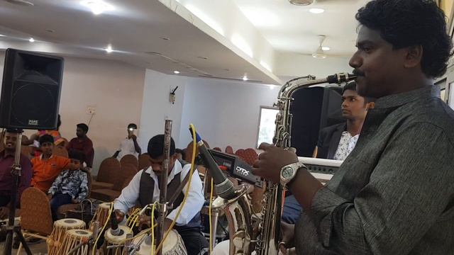 Nirantharam SAXOPHONE RAJA смотреть онлайн