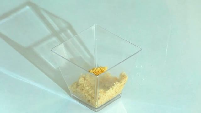 Клубничный десерт Очень простой рецепт десерта с клубникой Strawberry dessert смотреть онлайн