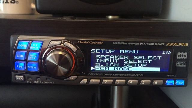Alpine H700 Processor + JL Audio XD400/4 amp + JL Audio CP112W0V3 Subwoofer. Filmed 19th Feb 2016 смотреть онлайн