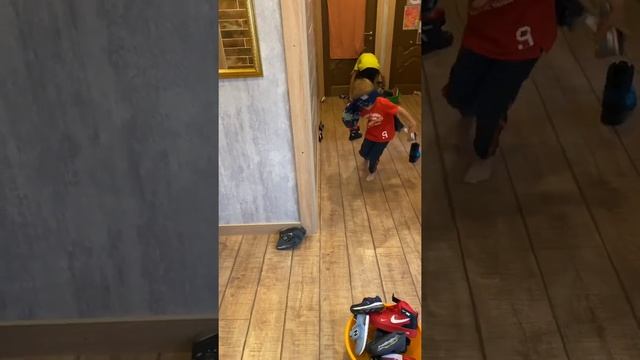 Сергей Пиджаков 5Я весёлые старты. Лицей 110 Екатеринбург #оставайтесьдома #доманескучно смотреть онлайн