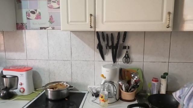 Моя Бабушка Собралась Умирать/ Семка Нашел Дорогущий Телефон/Готовлю Ужин/ смотреть онлайн