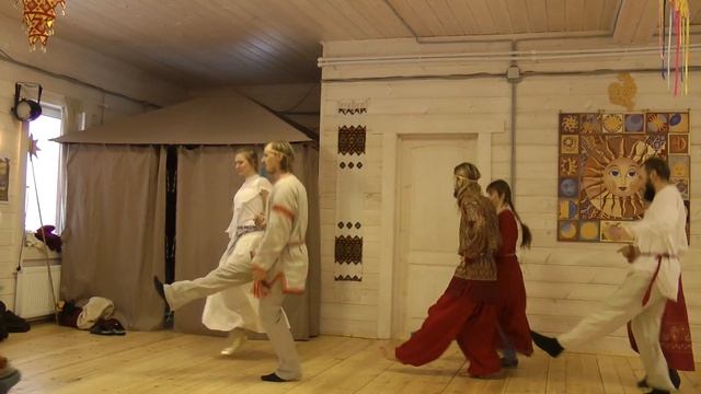 Танцы с Еленой Прекрасной на Карнавале 2015 смотреть онлайн