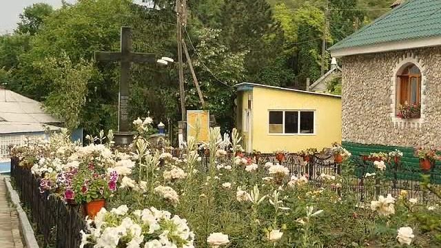 În pelerinaj la mănăstirea Saharna!!! смотреть онлайн
