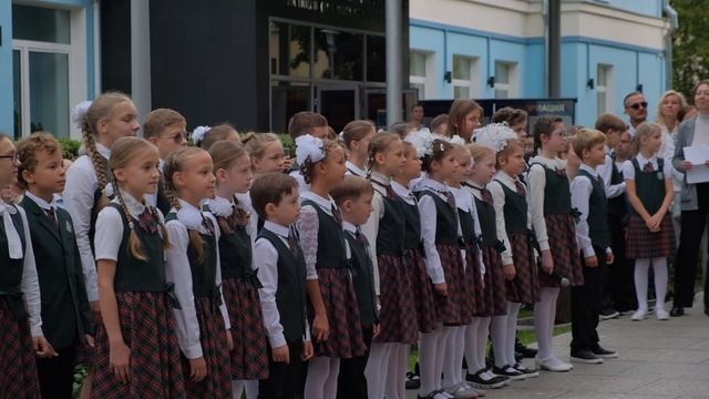 День знаний в Русской классической гимназии ВГУЮ (РПА Минюста России) смотреть онлайн