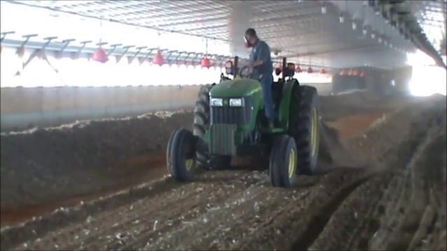 Creek View Composter Demo Video смотреть онлайн