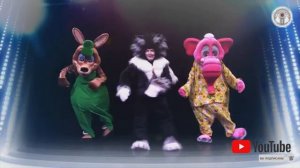 Помогатор. Игротанец.
#КДЦОктябрь #ХантыМансийск #Культура86 #КультураОнлайн