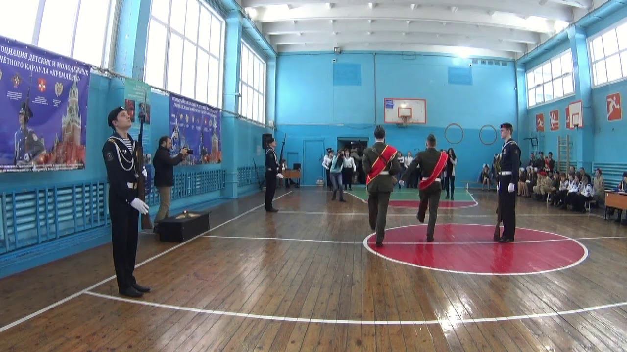 Конкурс почётных караулов: 3 этап (заступление караула) смотреть онлайн