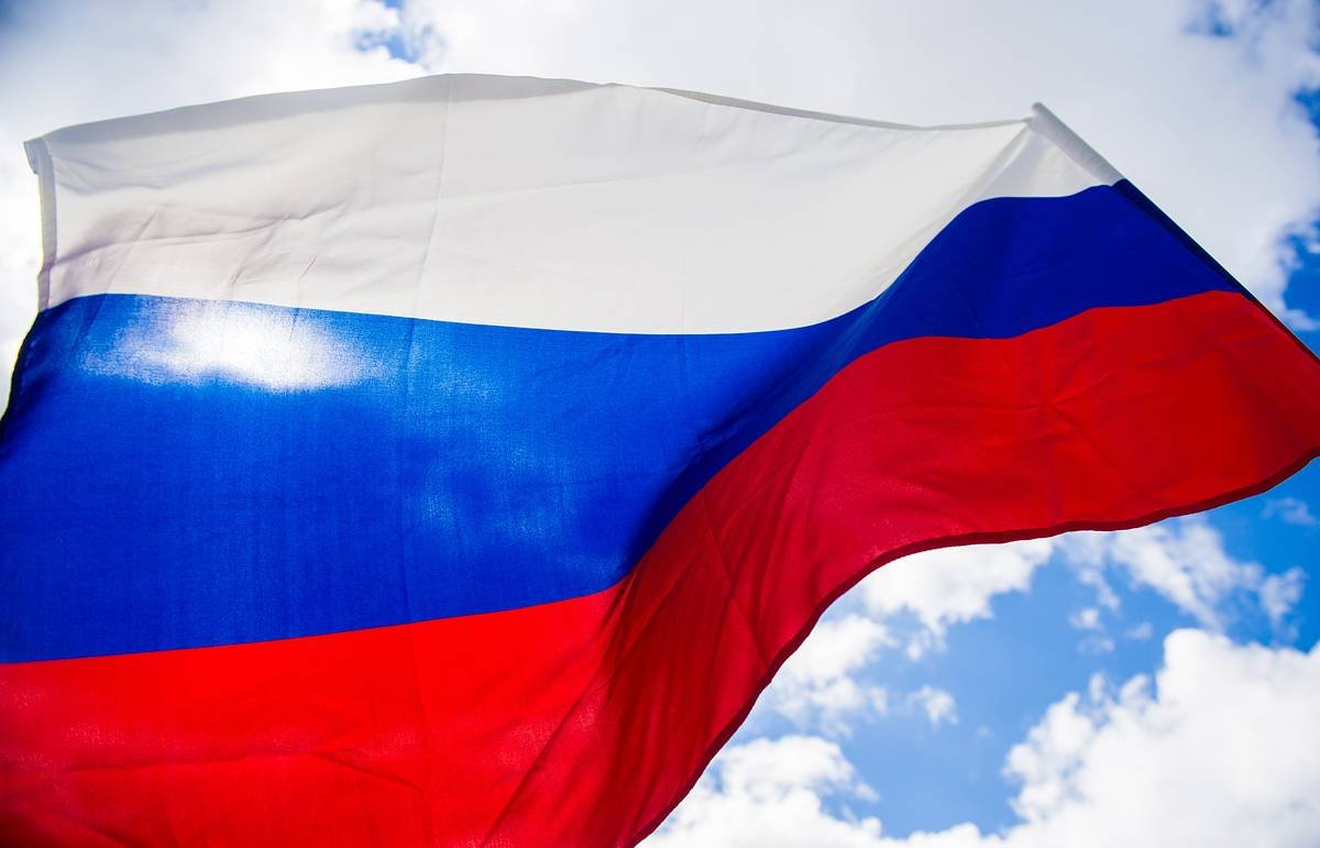 Поднятие Государственного Флага Российской Федерации в Брюховецком аграрном Колледже