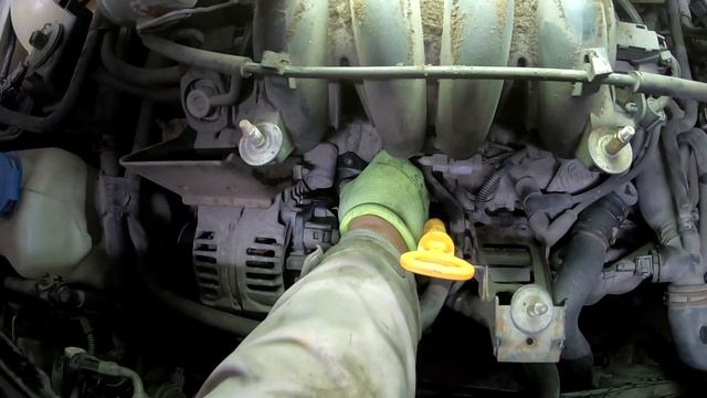 Volkswagen Golf IV,changed thermostats and water dispenser VW Golf 4 1.6 ,Thermostate , VW-AUDI ,HD смотреть онлайн