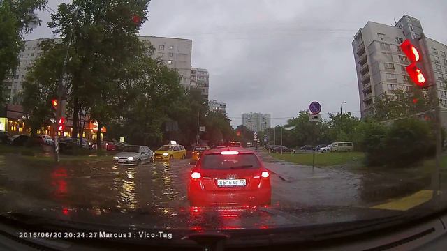 Последствие дождей на улице Пришвина