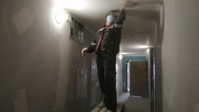 Финишная шлифовка потолка