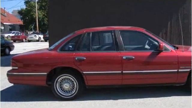 1994 Ford Crown Victoria available from UM Autos смотреть онлайн