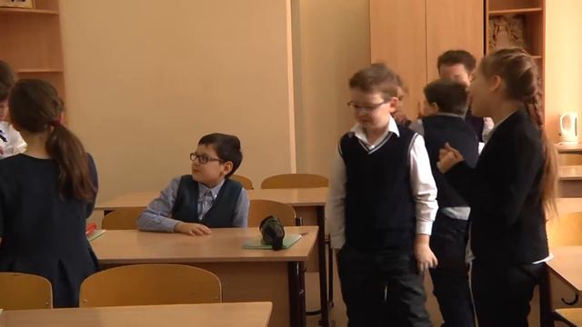 СМТЛ 4-1 "НА УРОКАХ" смотреть онлайн