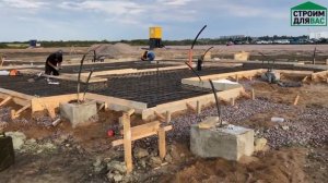 АВТОМОЙКА ИЗ СЭНДВИЧ ПАНЕЛЕЙ. ЧАСТЬ 1 | ЗАЛИВАЕМ ФУНДАМЕНТ ПОД АВТОМОЙКУ | СТРОИМ ДЛЯ ВАС |