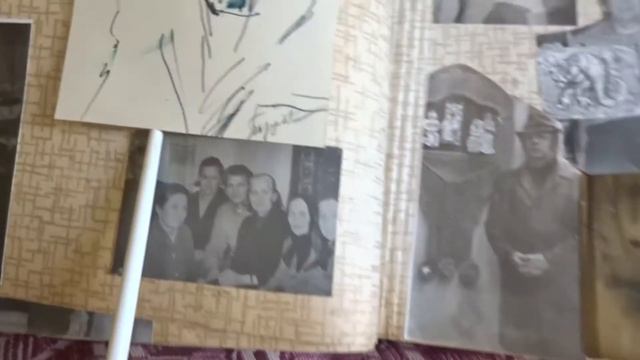 В. Г. Новиков. Фотографии его родных, друзей и маленькие комментарии смотреть онлайн